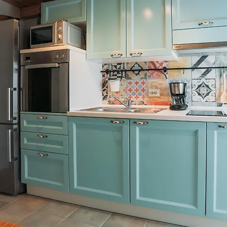 Charming Old Stone House Appartement Sali