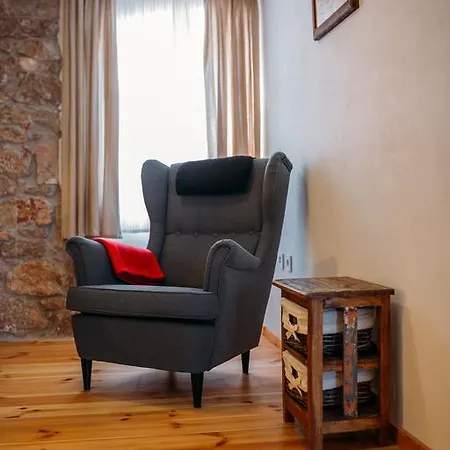 Charming Old Stone House Sali