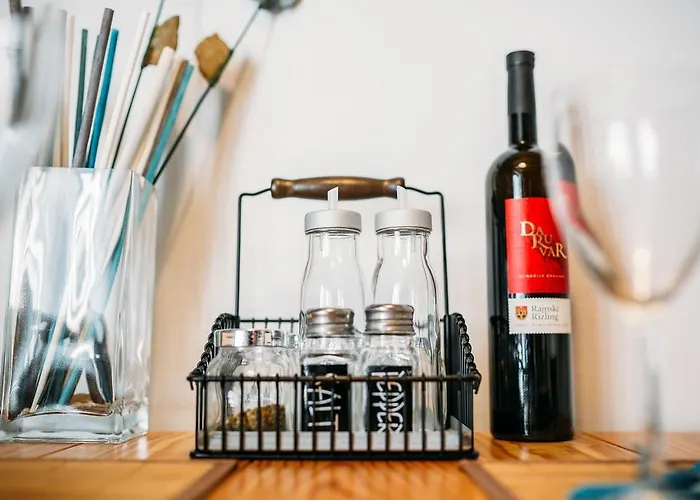 Apartman Charming Old Stone House Sali