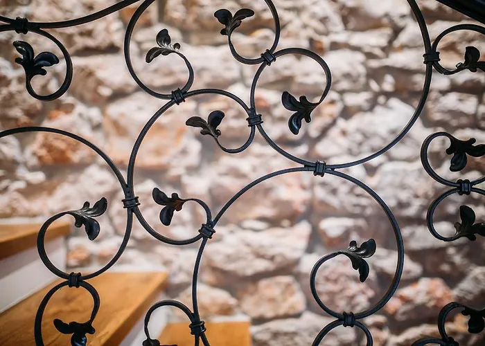 Charming Old Stone House Apartman *